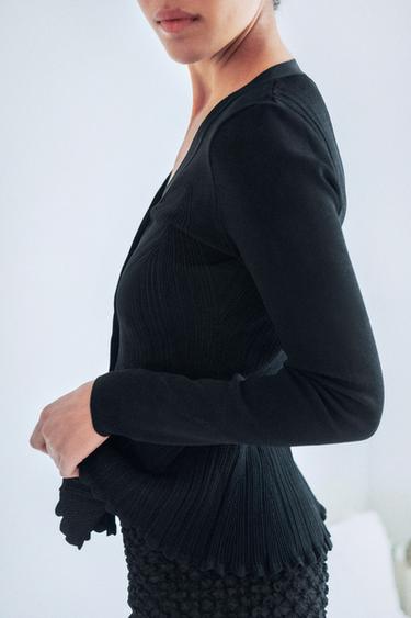 GILET EN MAILLE AVEC VISCOSE - Noir de Zara - Image 2