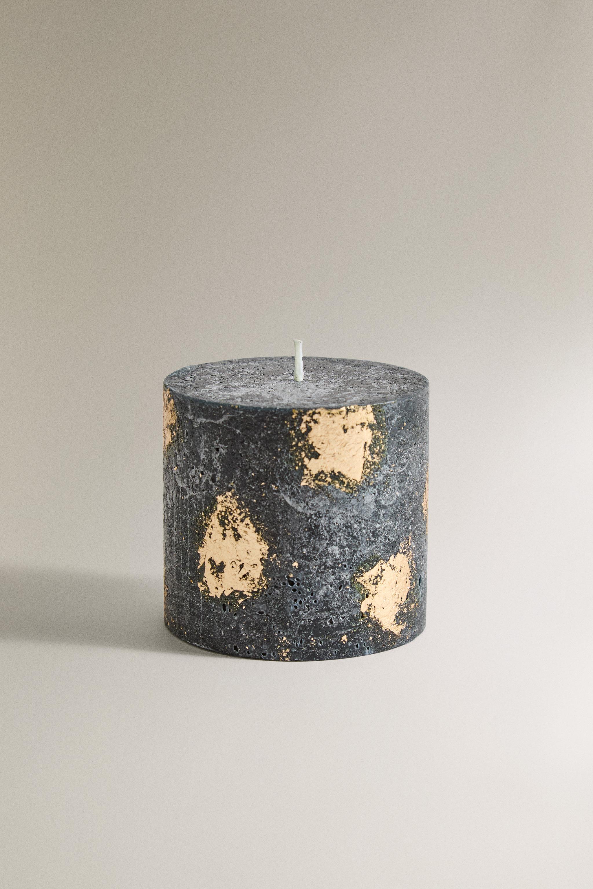 WINTER CYPRESS SMALL CYLINDRICAL SCENTED CANDLE