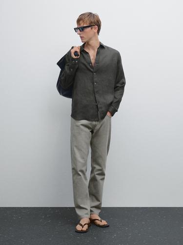 Camisa regular fit 100% lino - Verde oscuro de Zara