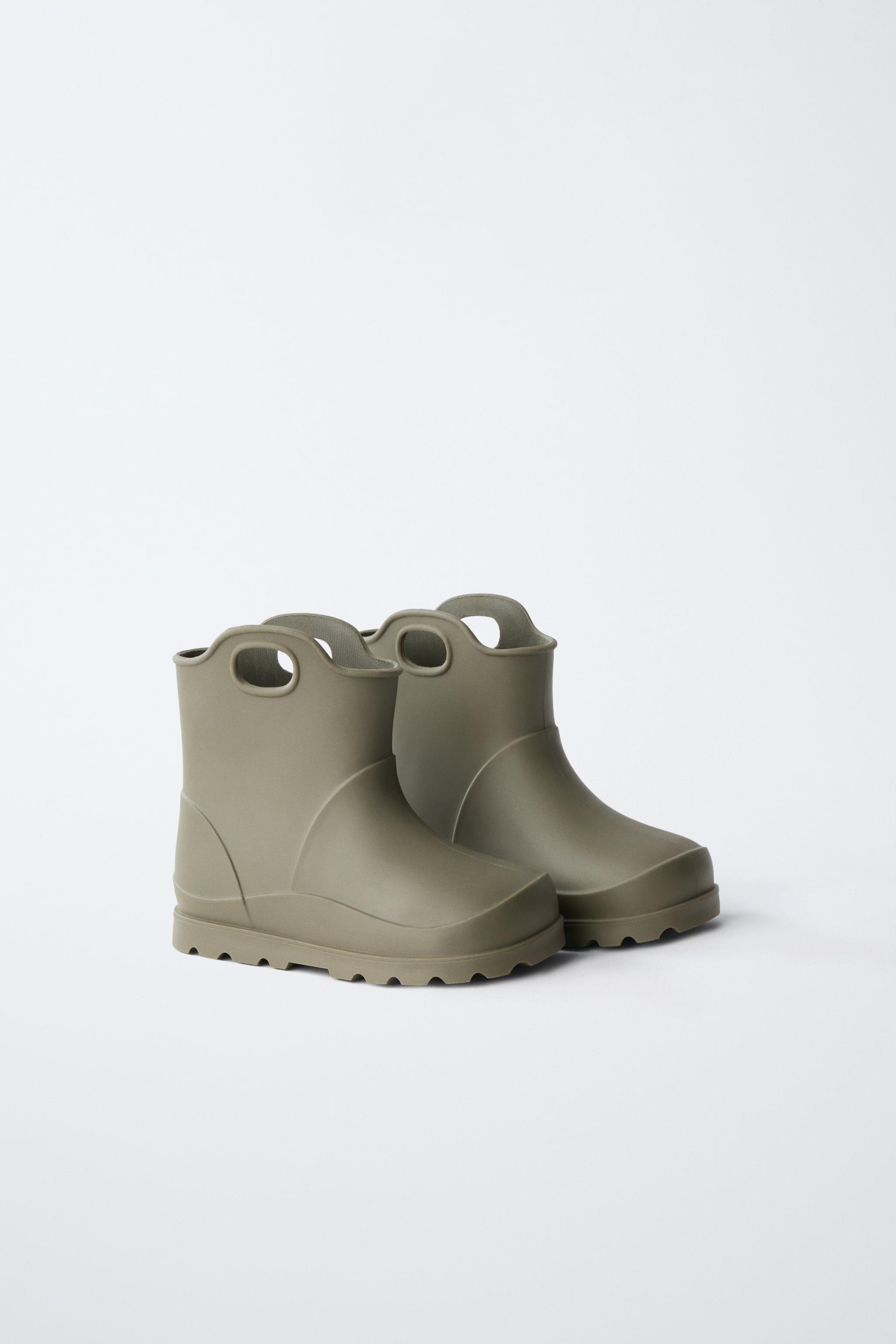 RAIN BOOTS — Khaki Green