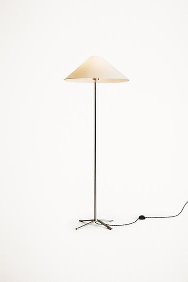 LAMP 03 - Ecru by Zara