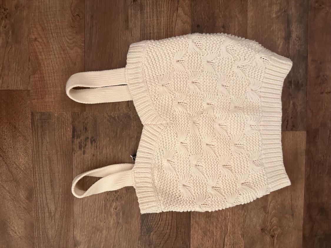 TEXTURED KNIT TOP