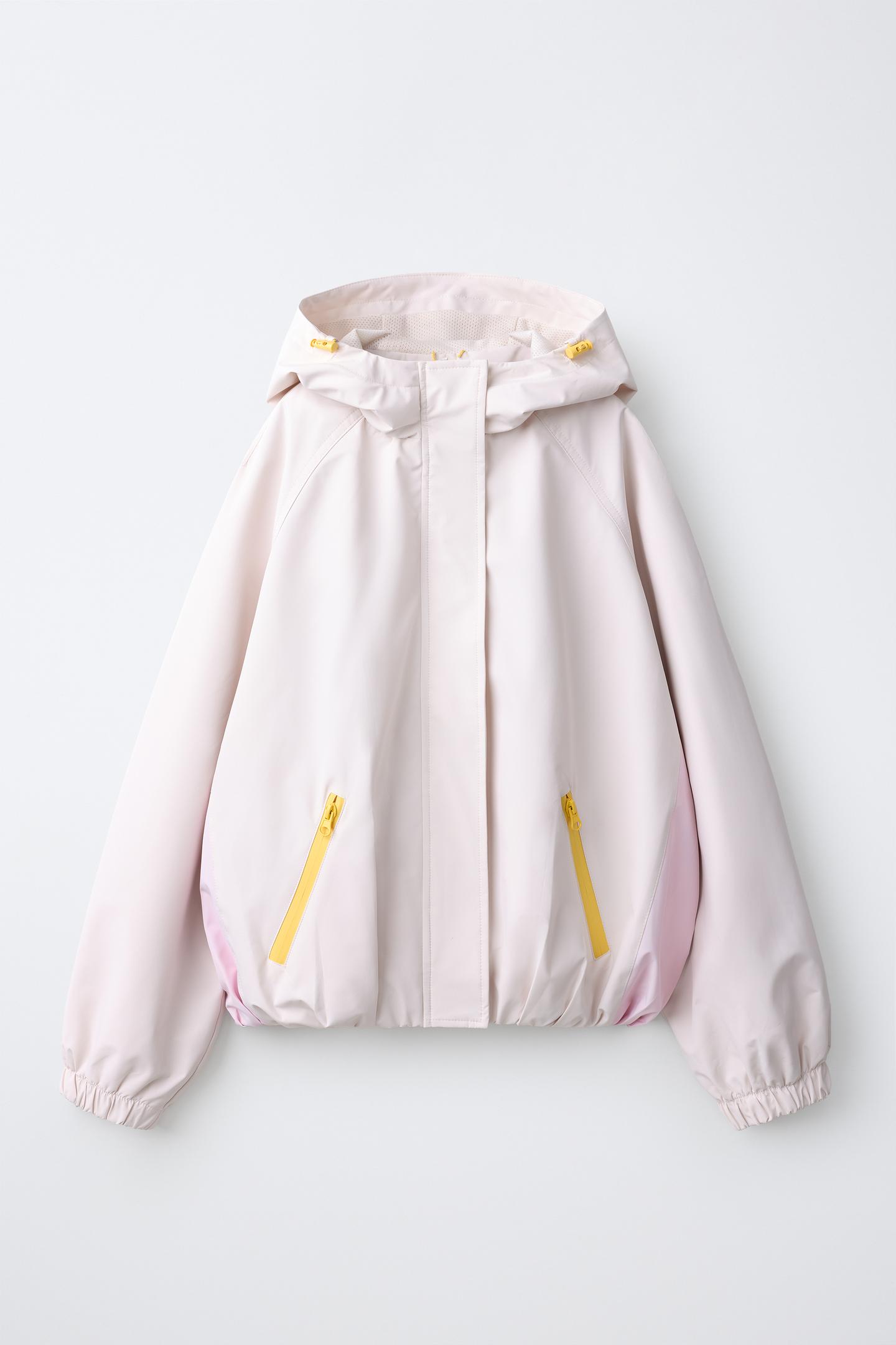 Детская куртка Zara Lightweight Colorblock Water-Resistant Softshell Rain, цвет: Экрю — фото 1