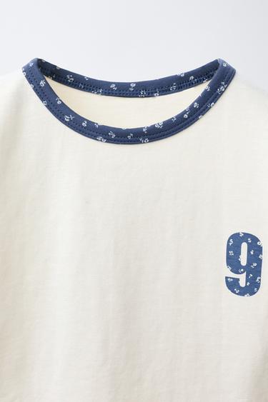 T-SHIRT IMPRIMÉ À INSCRIPTION ET À FLEURS - Bleu clair de Zara - Image 2