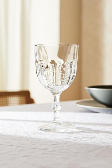 RAISED DESIGN WINE GLASS -  by Zara