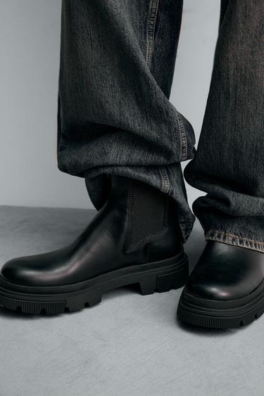 CHELSEASTIEFEL MIT VOLUMEN - Schwarz von Zara