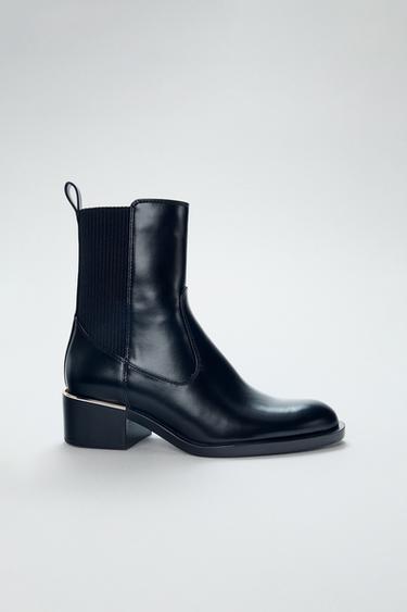 HEELED ANKLE BOOTS - Black by Zara