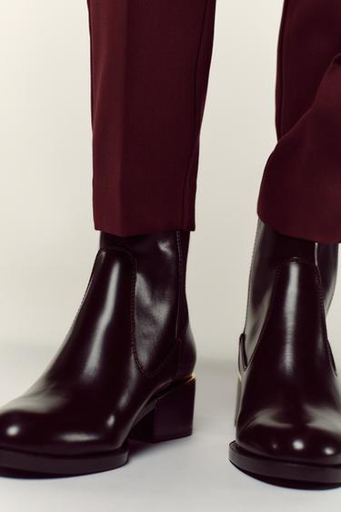 بوت مسطح بتفصيل معدني - بني الخاص بـ Zara - صورة 0