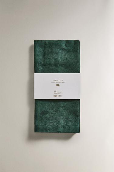 PACK OF JACQUARD CHRISTMAS BRANCH NAPKINS (PACK OF 2) - Green by Zara - Image 4