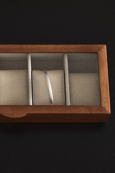 WOODEN AND LINEN WATCH BOX - Brown by Zara