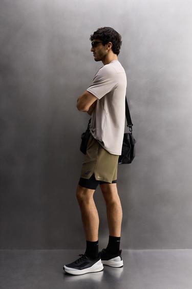 SHORT D'ENTRAÎNEMENT 2 EN 1 - Kaki foncé de Zara - Image 3