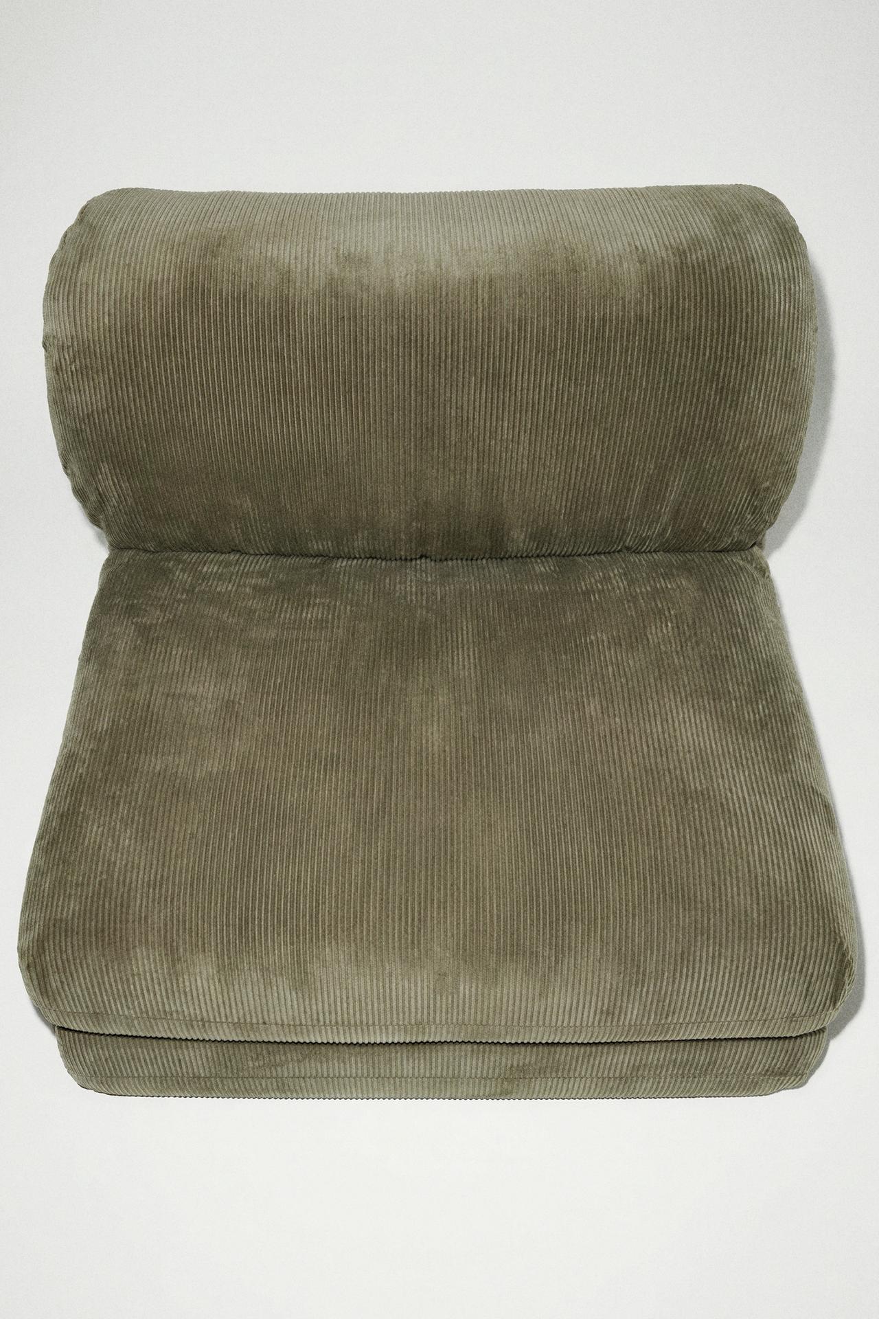 CORDUROY FOLDING LOUNGE CHAIR — Green