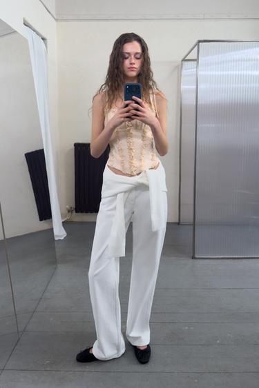 TOP CORSETERO VOLANTES - Crema de Zara