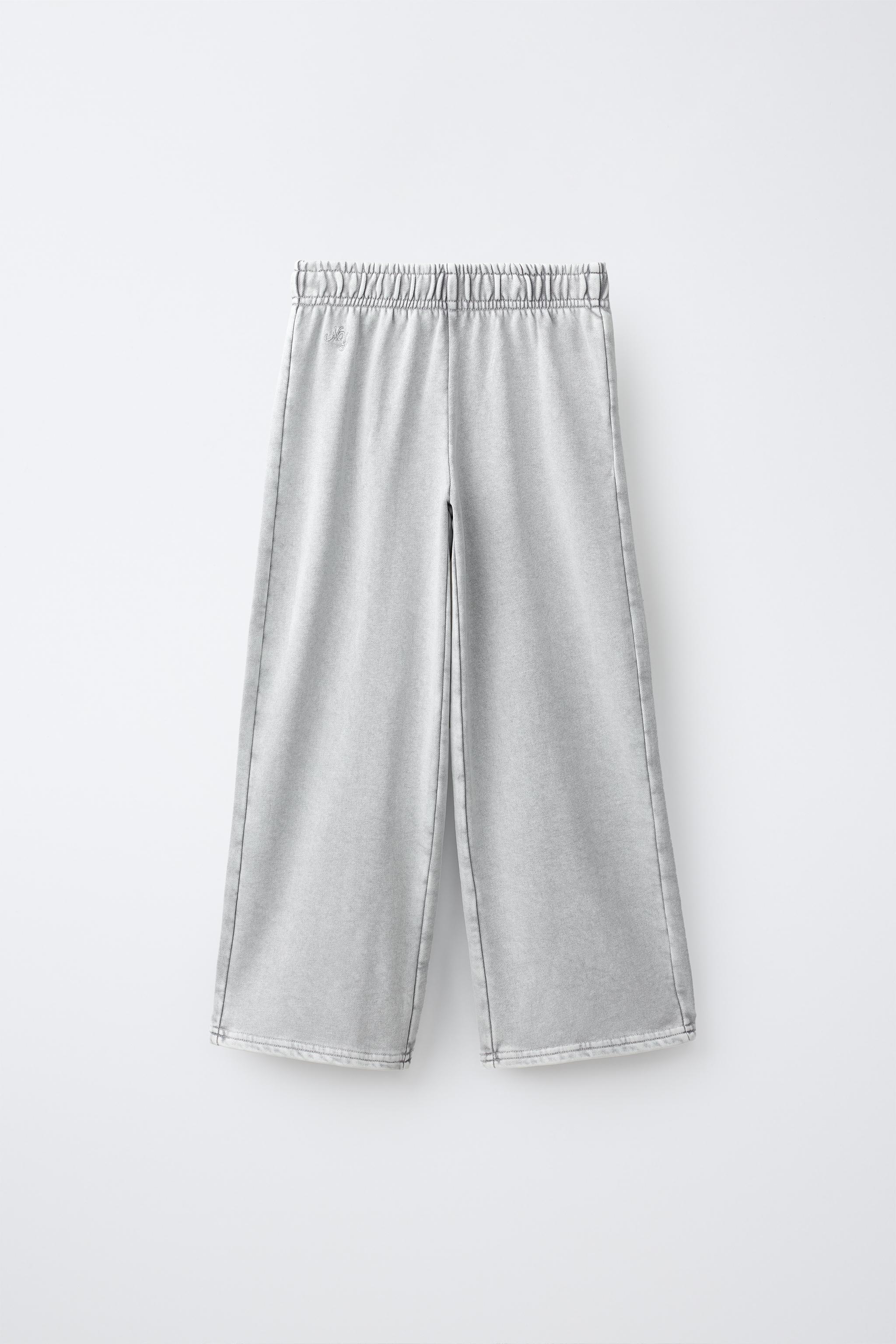 ENSEMBLE JOG AVEC SWEAT ET PANTALON EFFET DÉLAVÉ