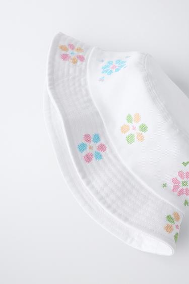 CHAPEAU SEAU BRODERIES POINT DE CROIX - Écru de Zara - Image 1