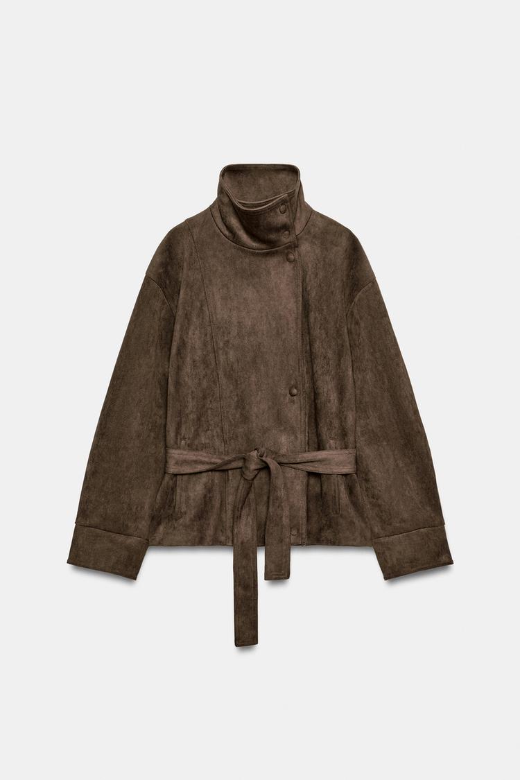 Chaqueta de gamuza sintética con cinturón 8