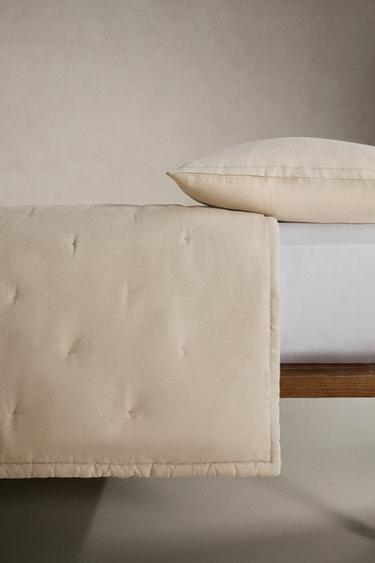 PADDED LINEN QUILT WITH DOTS - Light beige by Zara - Image 2