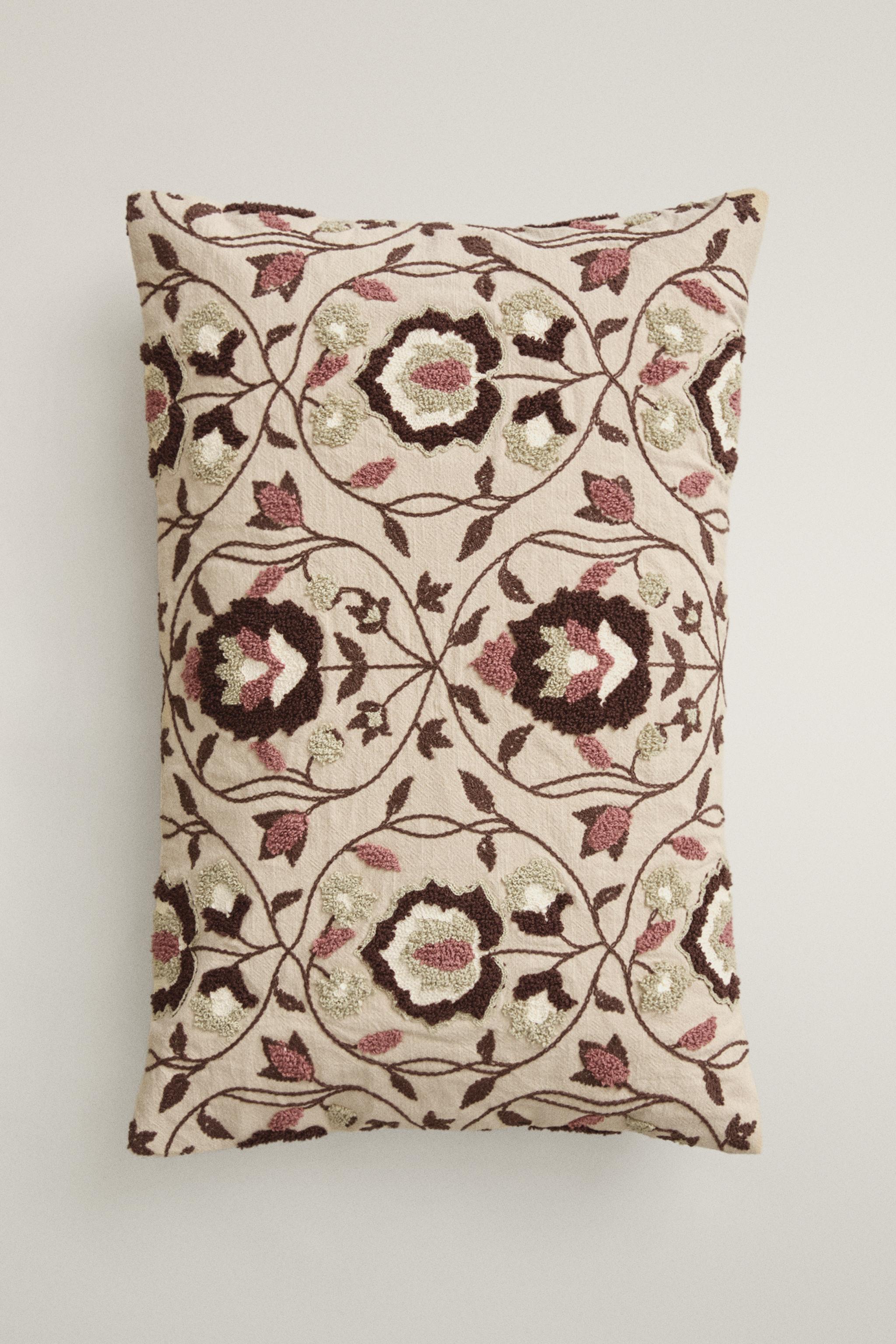 TUFTED THROW PILLOW COVER