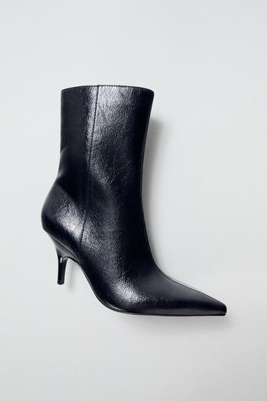 Zara CRACKLED HEELED ANKLE BOOTS - Black