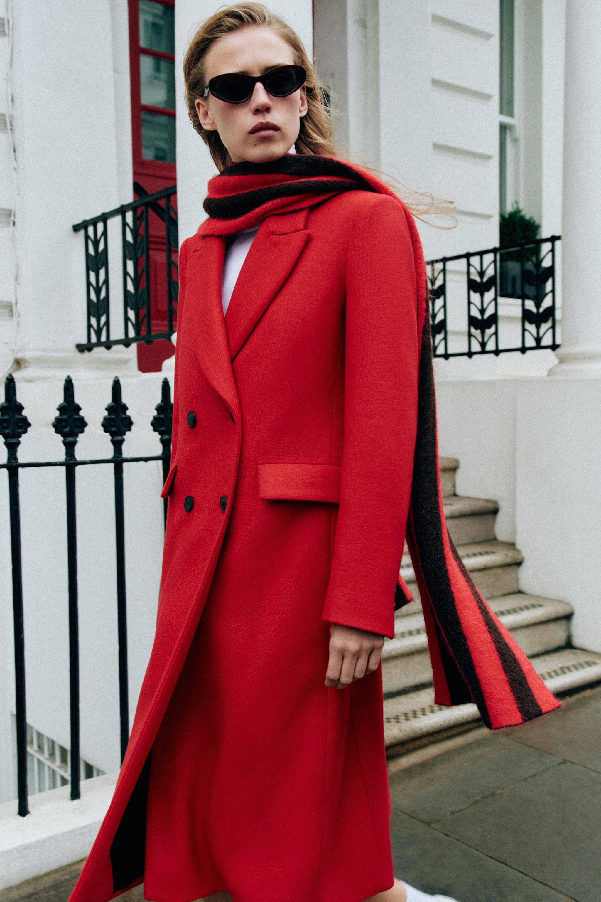 MANTEAU LONG AVEC LAINE ET ÉPAULETTES
