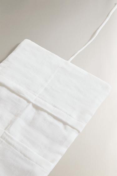Imagen de producto - Blanco roto de Zara