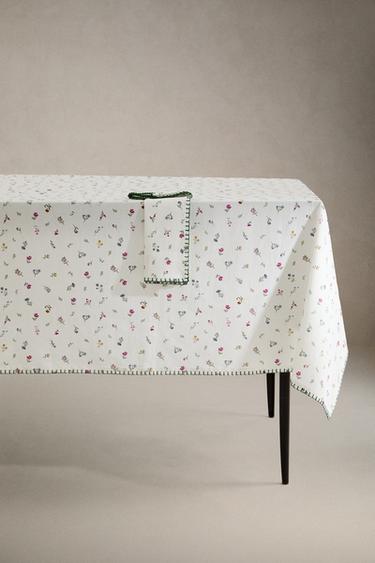 MANTEL ALGODÓN ESTAMPADO FLORAL - Blanco de Zara