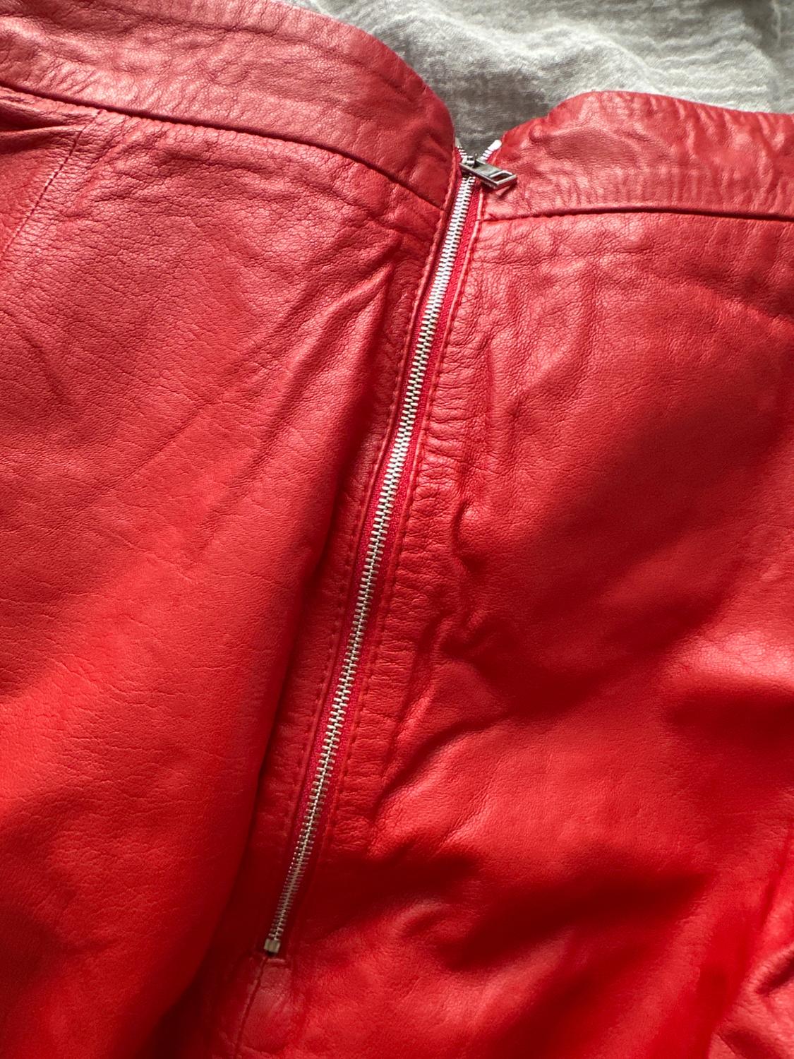ASYMMETRIC LEATHER SKIRT - Image 3