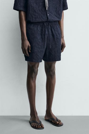 SHORT JACQUARD TEXTURÉ - Bleu marine de Zara - Image 1