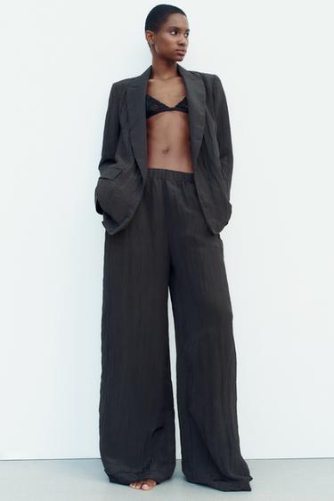 PANTALON LARGE EFFET PLISSÉ - Gris anthracite de Zara - Image 0
