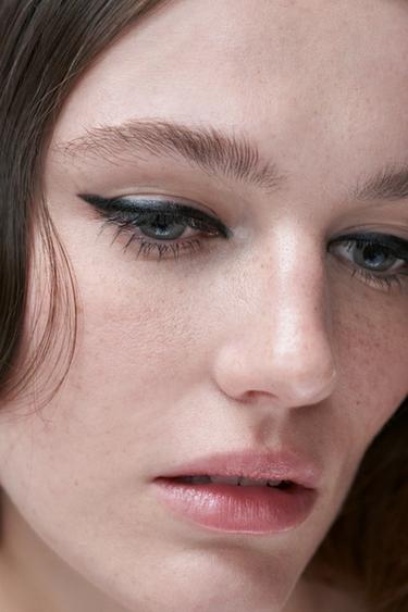 ZARA LIQUID EYELINER - 807 INKY DARK by Zara - Image 1