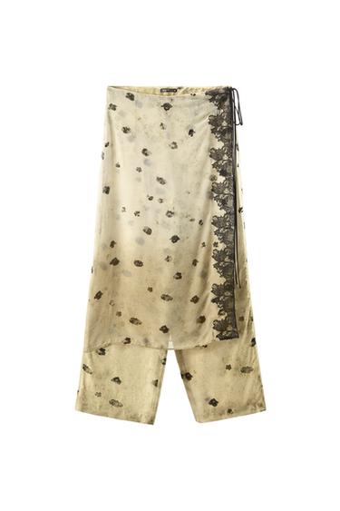 LACE PRINT SKORT