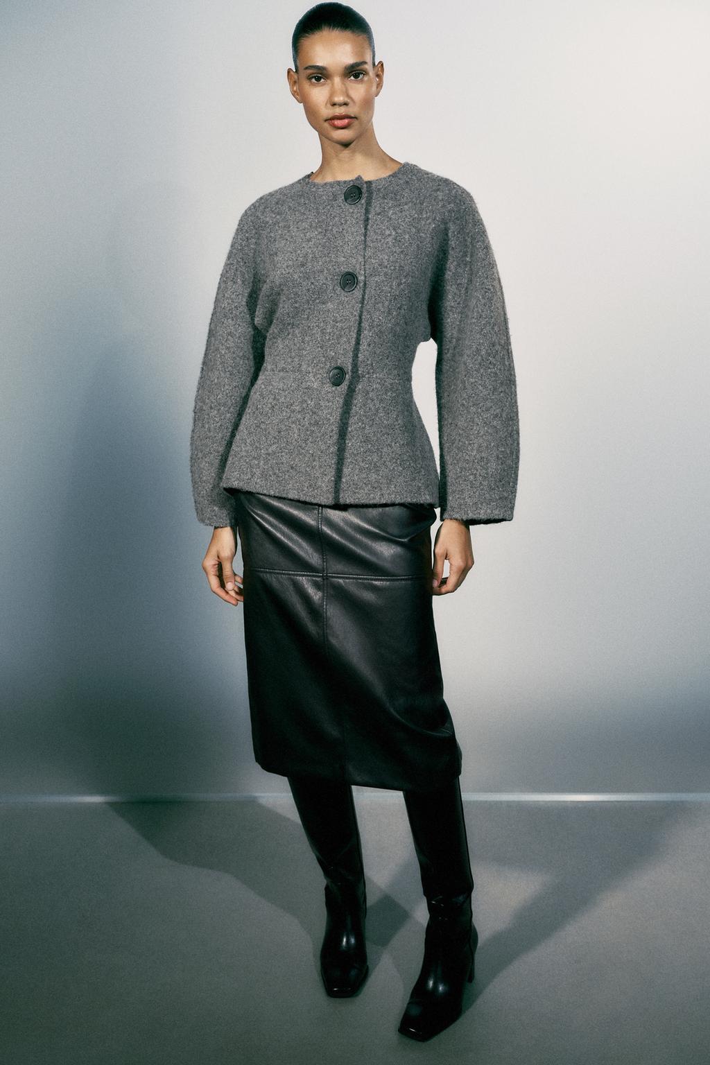 FITTED KNIT JACKET