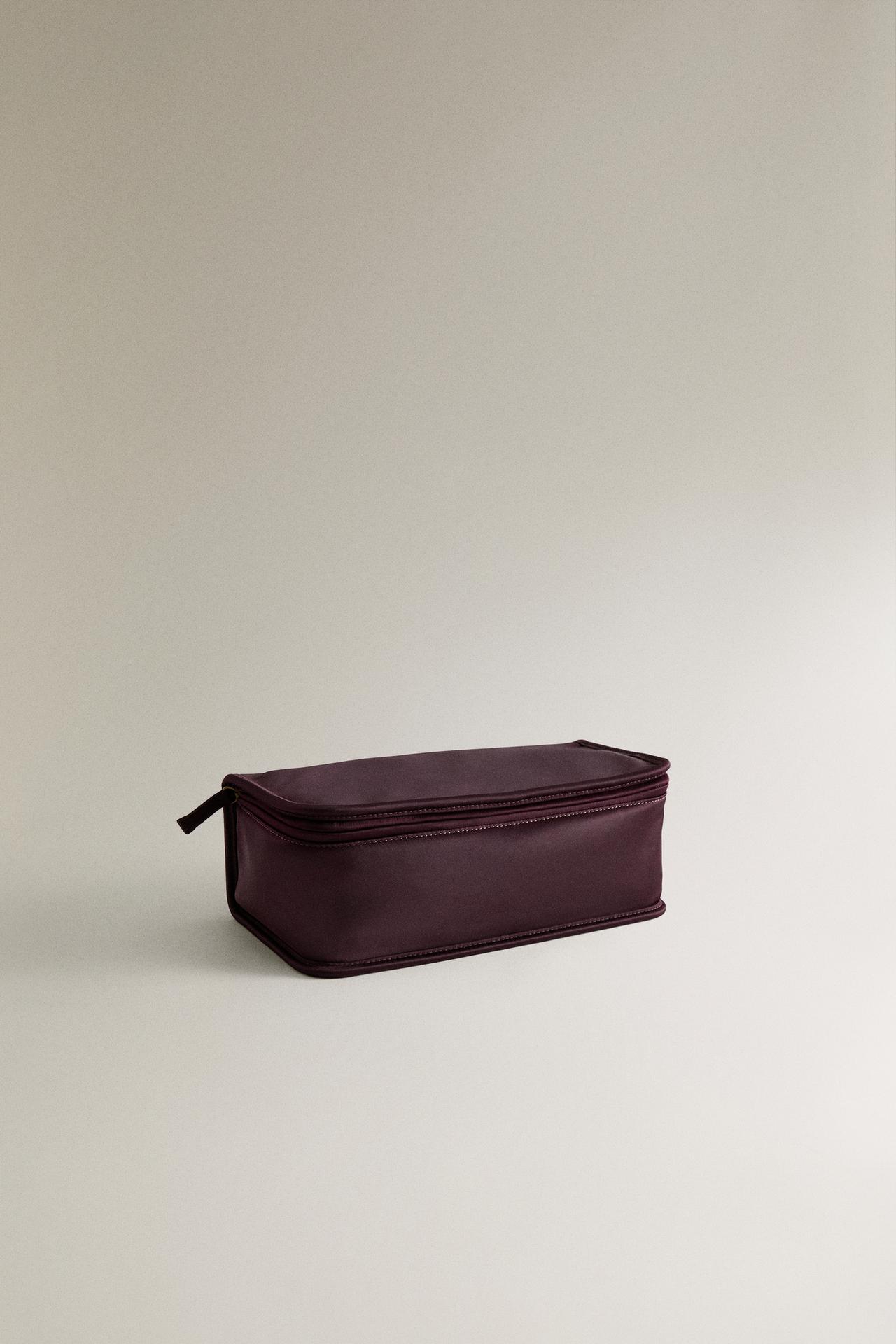 SATEEN OBJECT HOLDER MAKEUP BAG — Burgundy Red