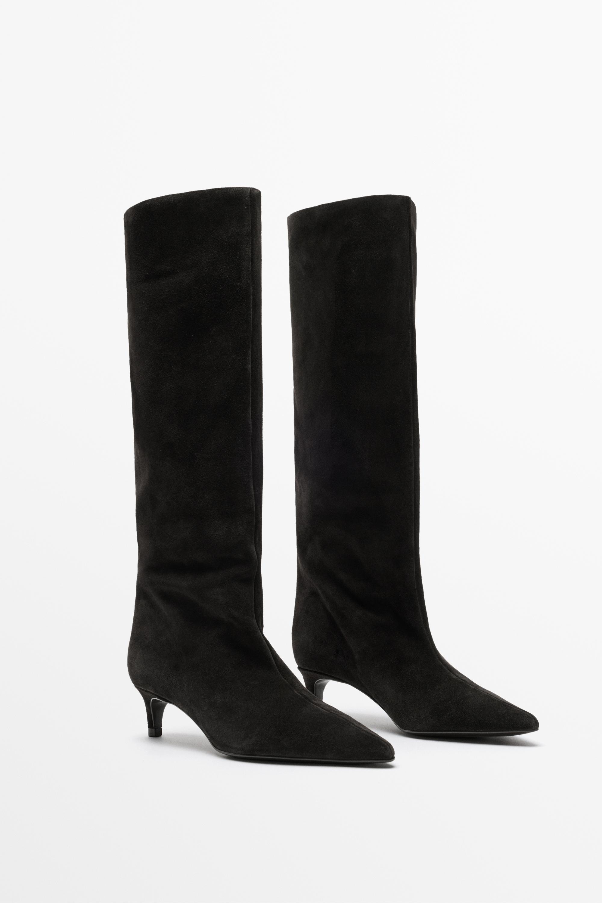 Soft leather kitten heel boot — Brown