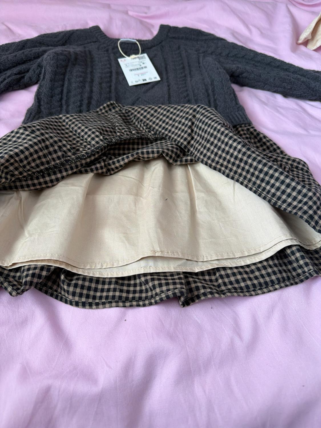 CHECKED KNIT DRESS - Image 2