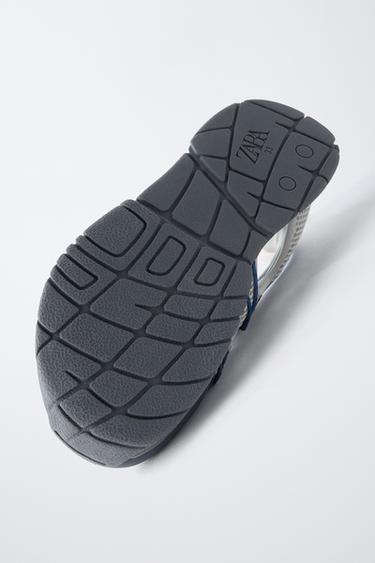 CHAUSSURES BAREFOOT À OUVERTURES - Multicolore de Zara - Image 6