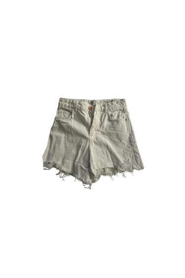 WHITE SHORT