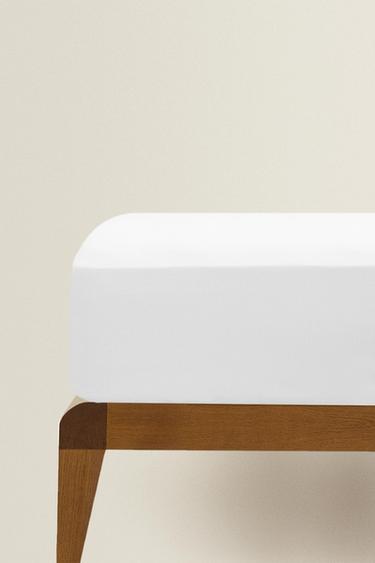 PERCALE FITTED SHEET | 30 CM HIGH (300 THREAD COUNT) - White by Zara