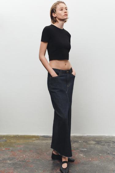 Zara 短版彈性 T 恤 - 黑色