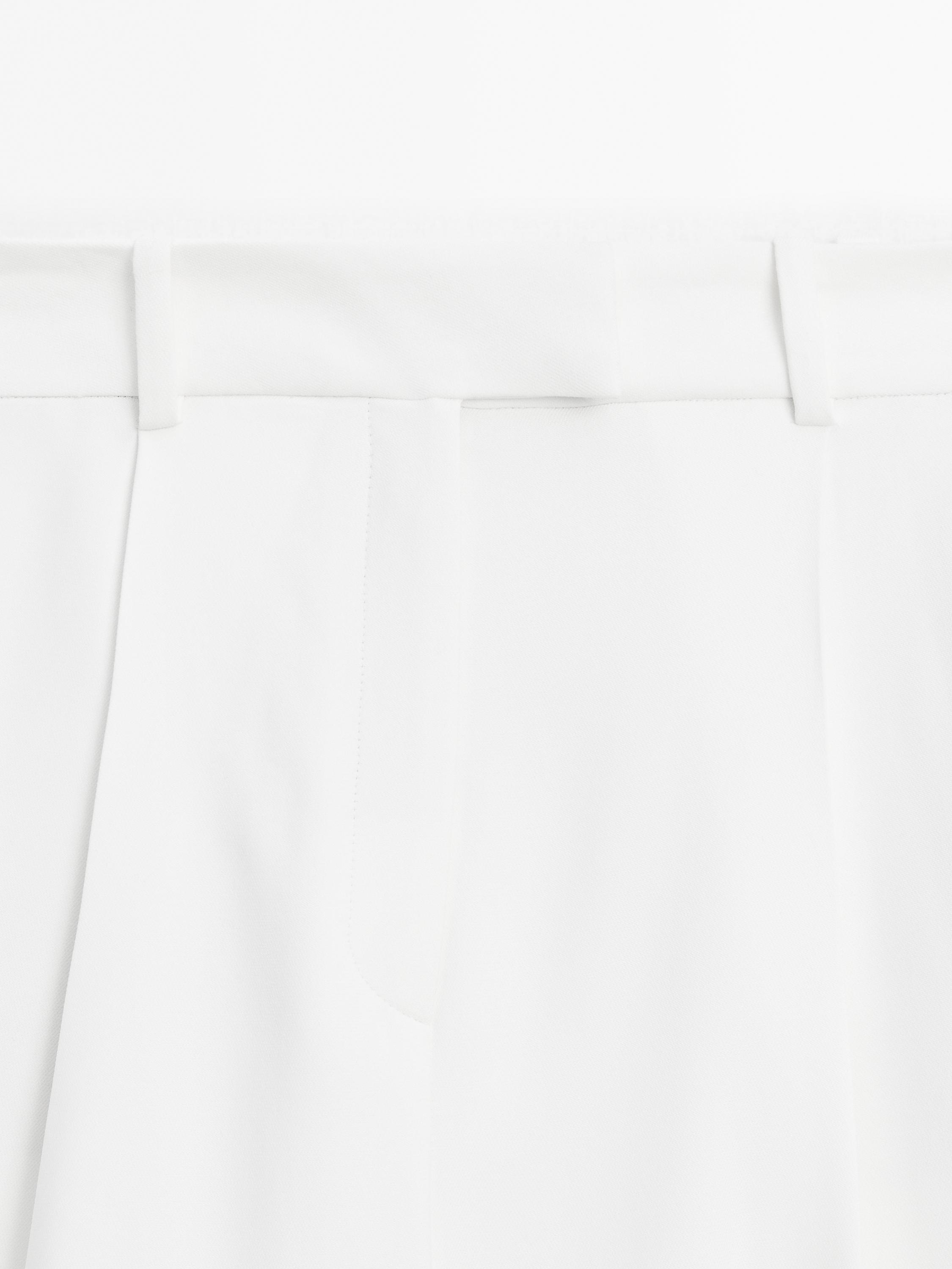 Smart Bermuda shorts with darts - STUDIO