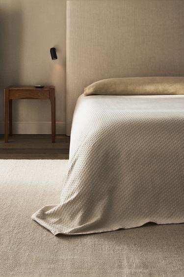 BEDSPREAD WITH POLKA DOT DESIGN - Beige by Zara