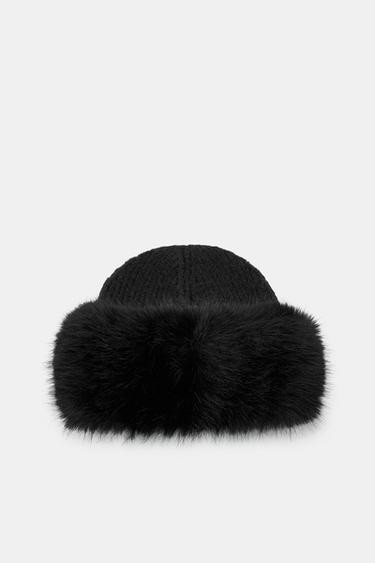 FAUX FUR KNIT BEANIE - Black by Zara