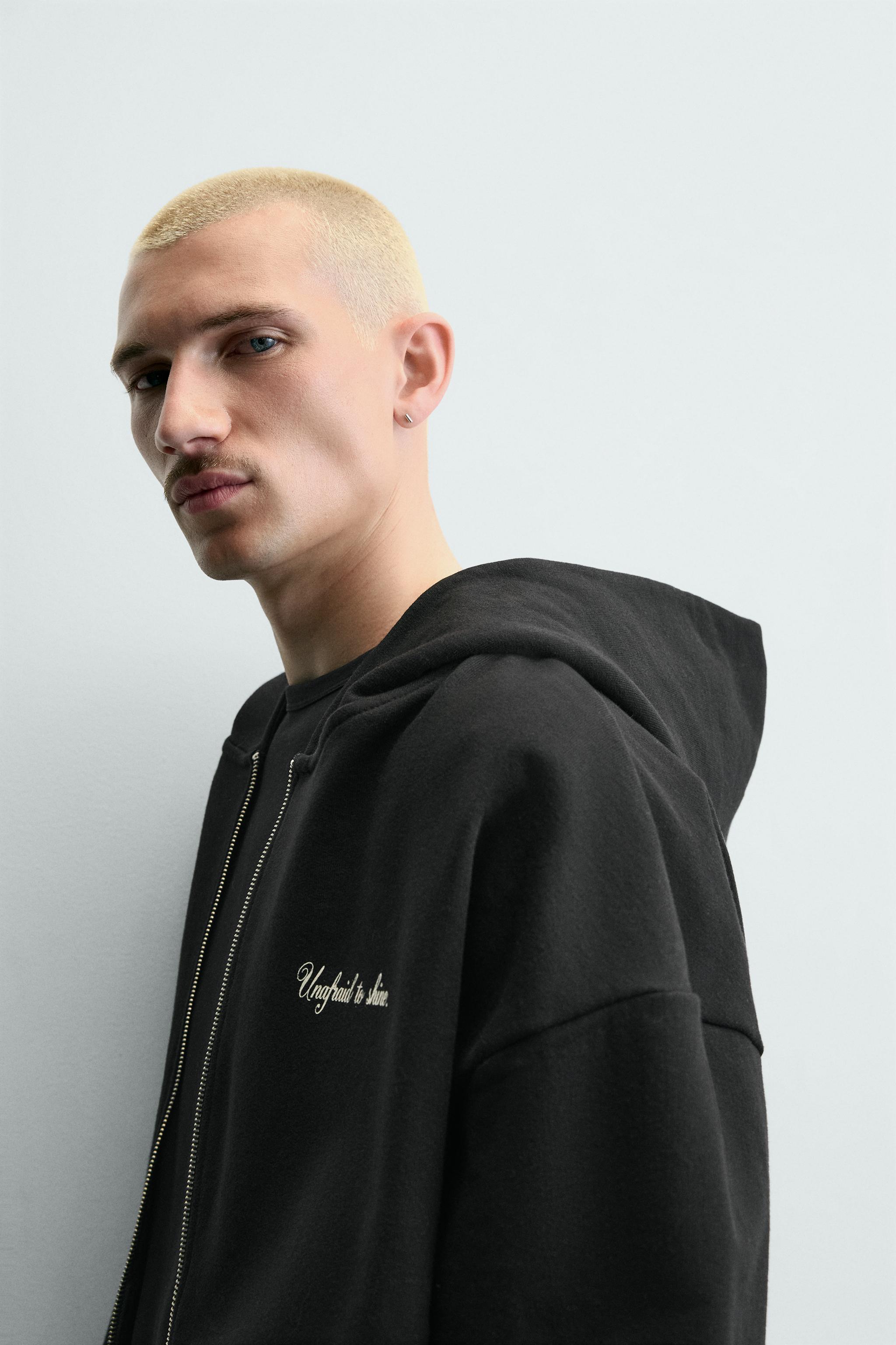 CROPPED FIT HOODIE WITH TEXT PRINTS
