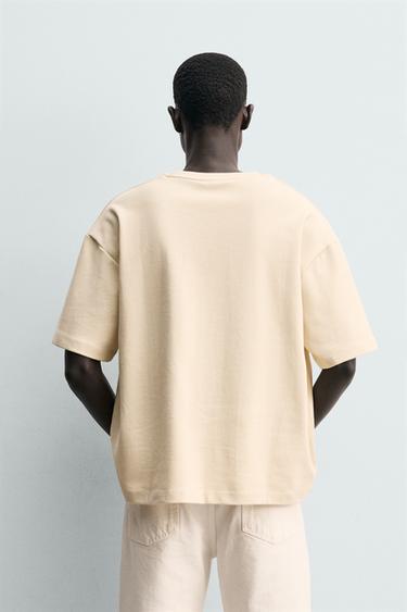 T-SHIRT WITH CONTRAST TEXTURED PATCH - Oyster-white by Zara - Image 2