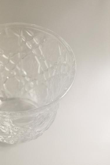 SMALL GLASS TUMBLER WITH RAISED DESIGN - 990 by Zara - Image 2