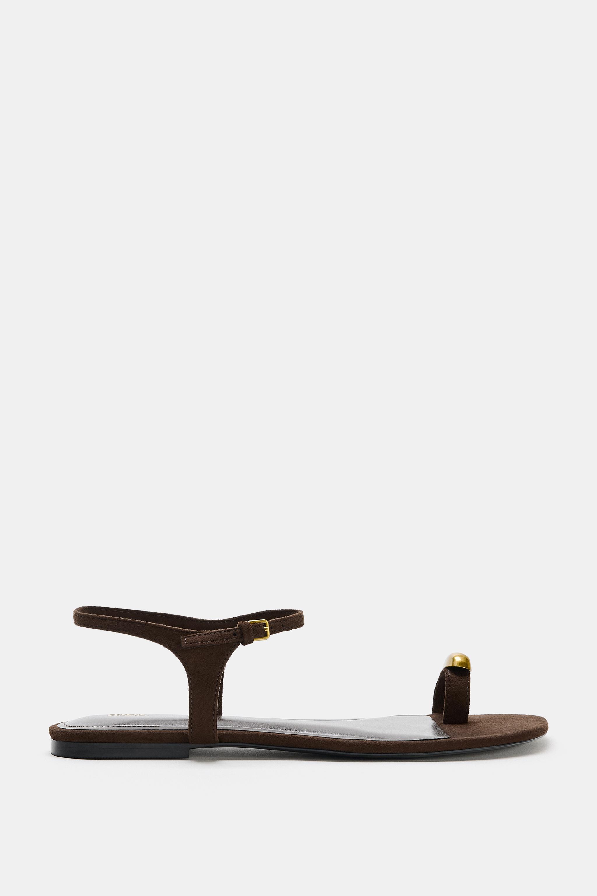METALLIC DETAIL SANDALS