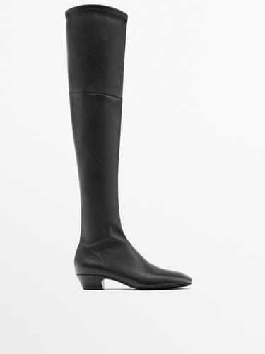 Bota piel caña elástica - Negro de Zara