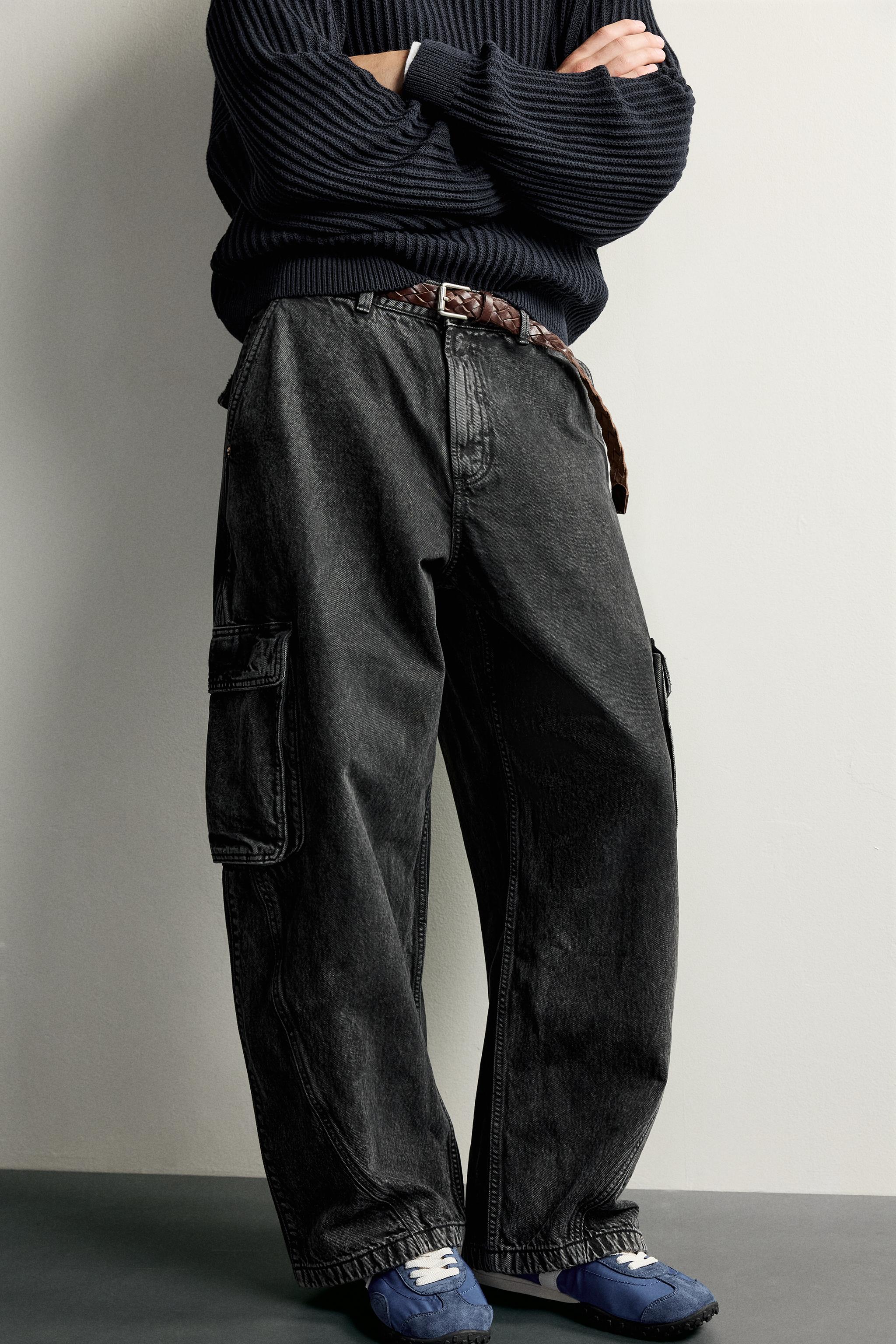 BALLOON-FIT CARGO PANTS WITH SEAMS