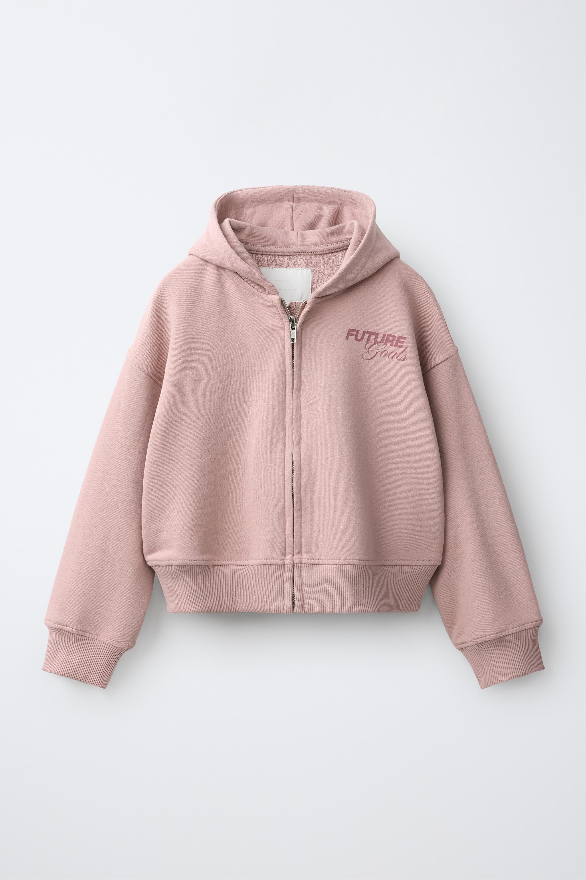 STAR PATCH HOODIE