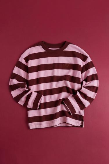 T-SHIRT À RAYURES AVEC CŒUR BRODÉ - Rose de Zara